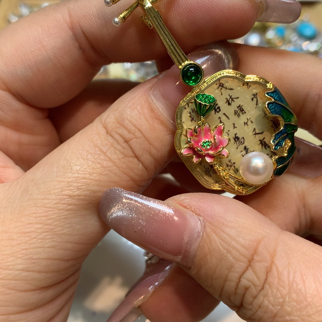 海水珍珠胸饰未镶嵌