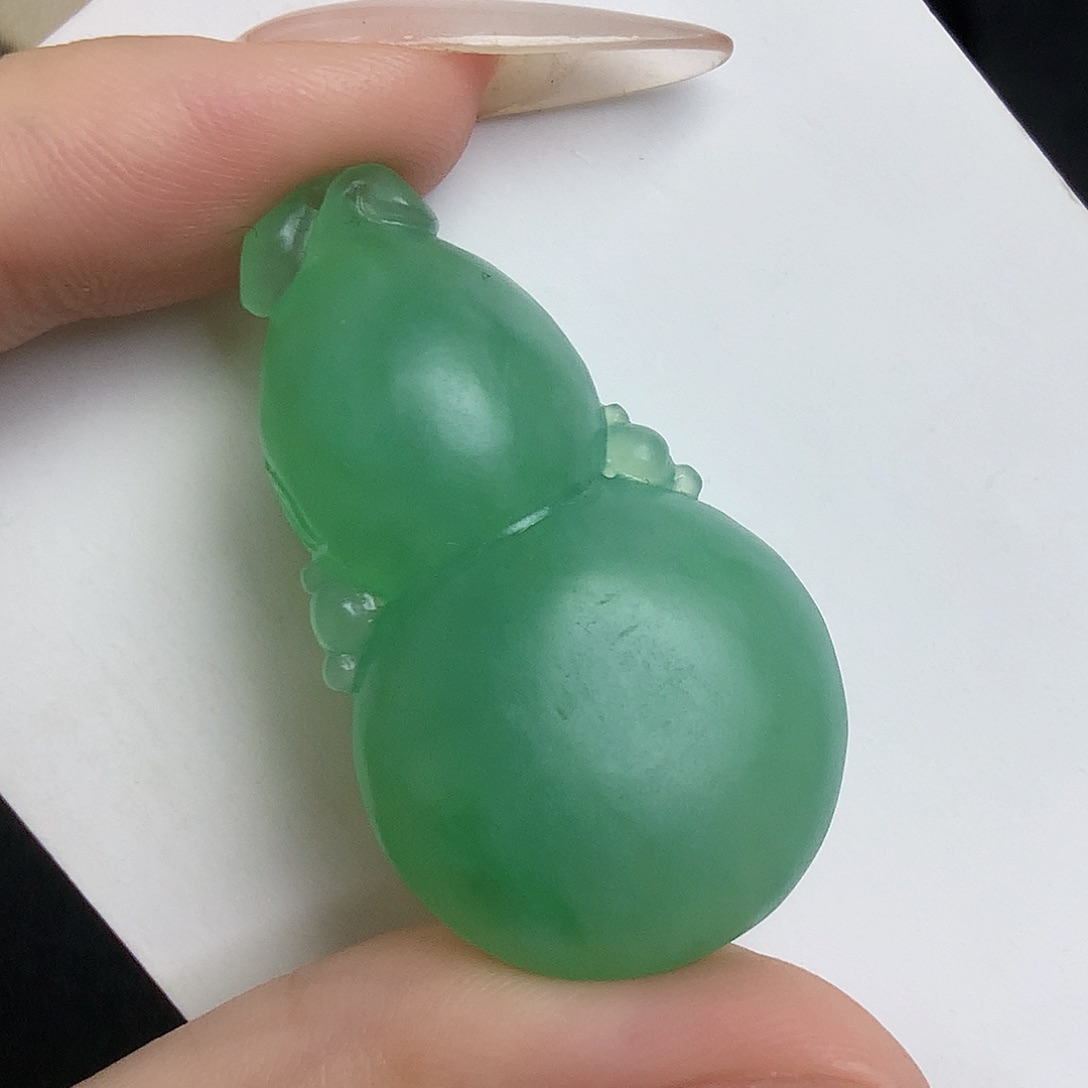 定制翡翠未镶嵌葫芦