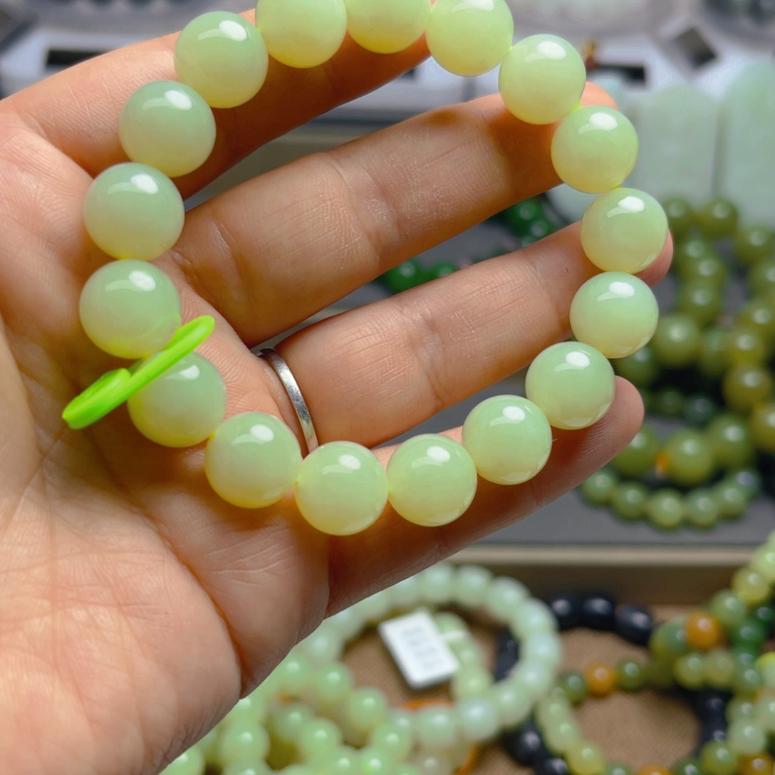 手串未镶嵌和田玉