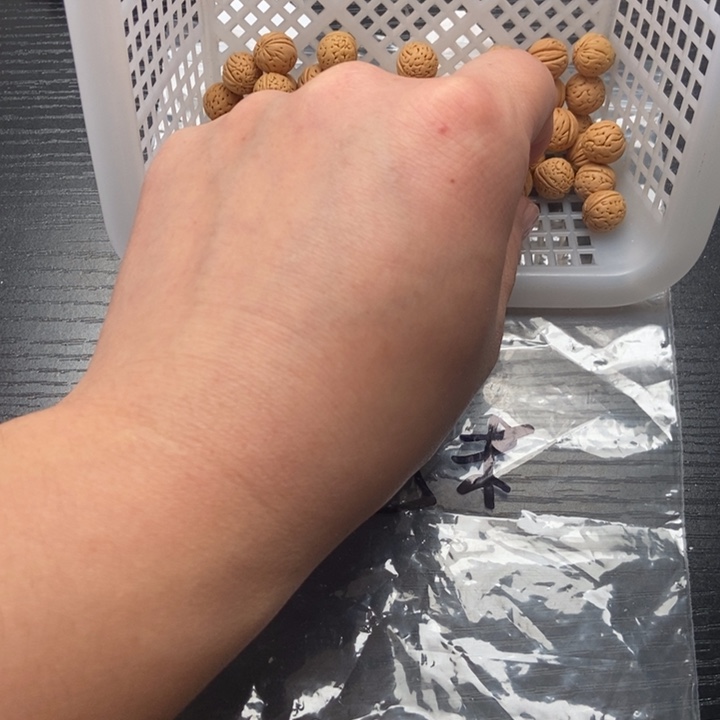 社***王吊坠桃核私人定制打孔100不退不换