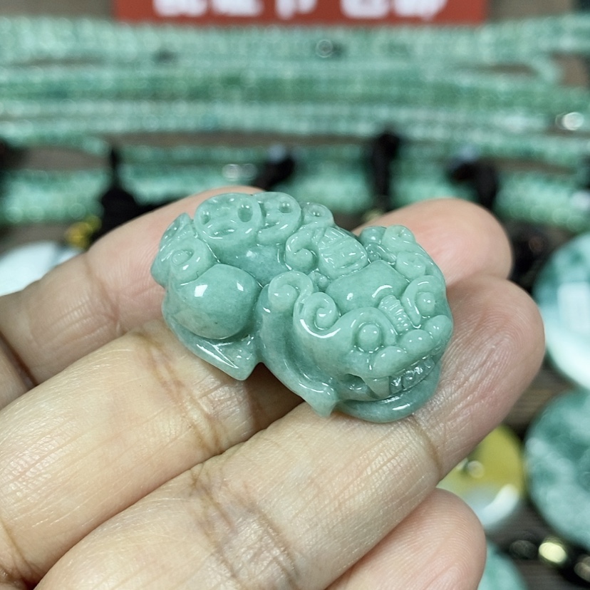 【闪购商品】翡翠颈饰未镶嵌玉吊坠翡翠玉四钱貔貅吊坠小款