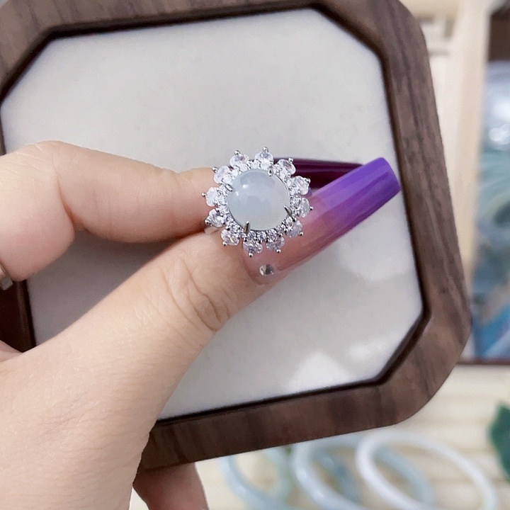 颈饰未镶嵌翡翠天然翡翠Ａ货