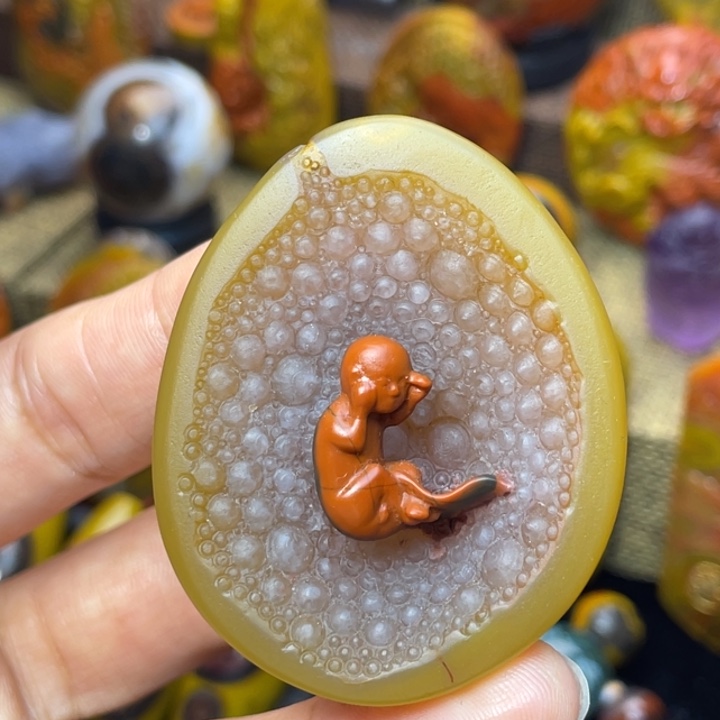 玛瑙/玉髓未镶嵌珠宝奇石品质工艺新生2600米