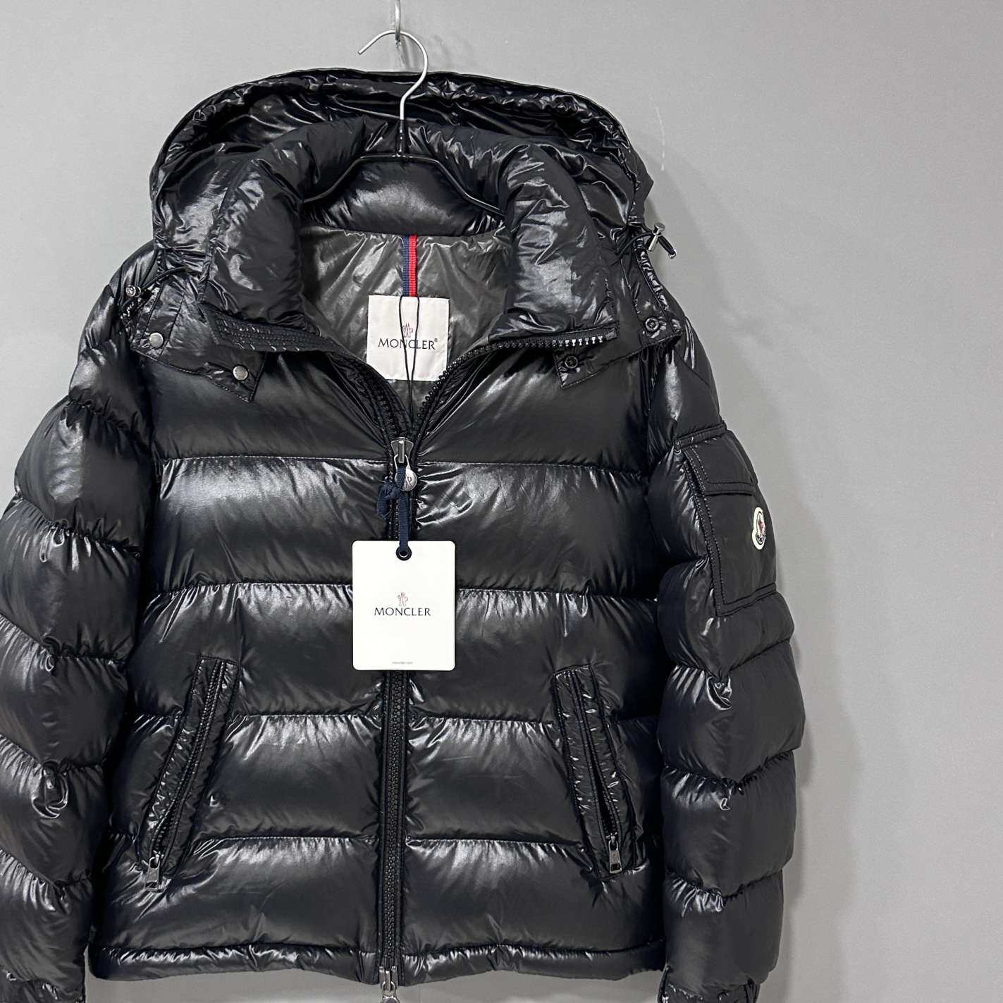 未使用 MONCLER 黑色爆款maya羽绒服 Moncler /94049