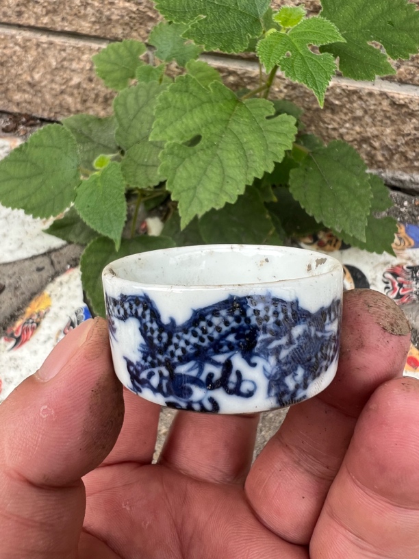 青花龙纹鸟食罐！