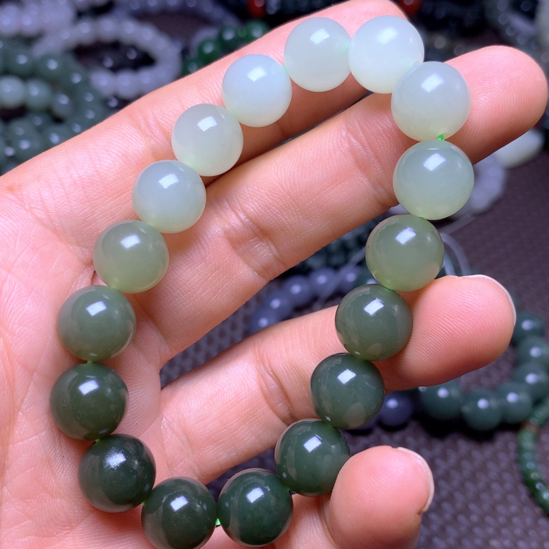 和田玉未镶嵌手串12