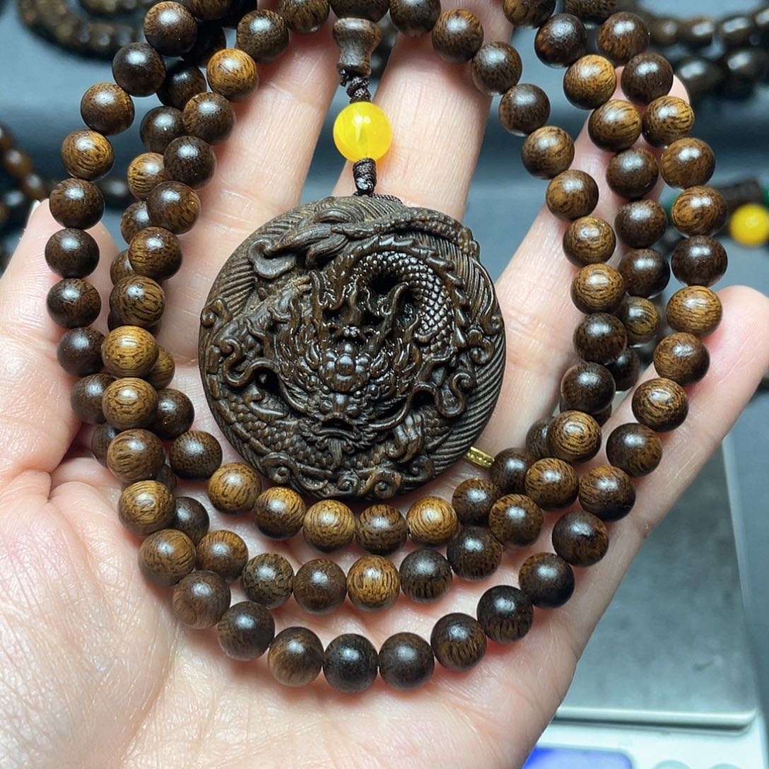 沉香手串富森红土瘤疤0.7