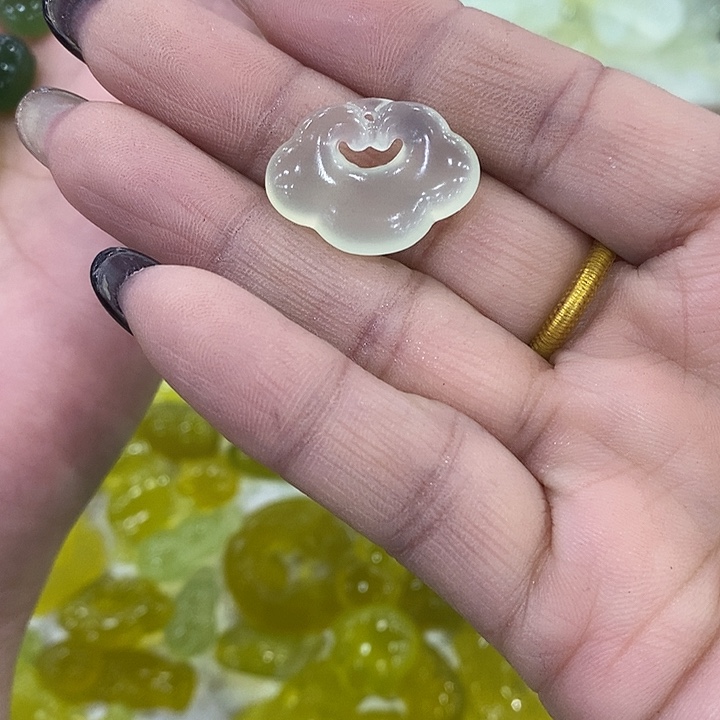 蛇纹石玉合金颈饰