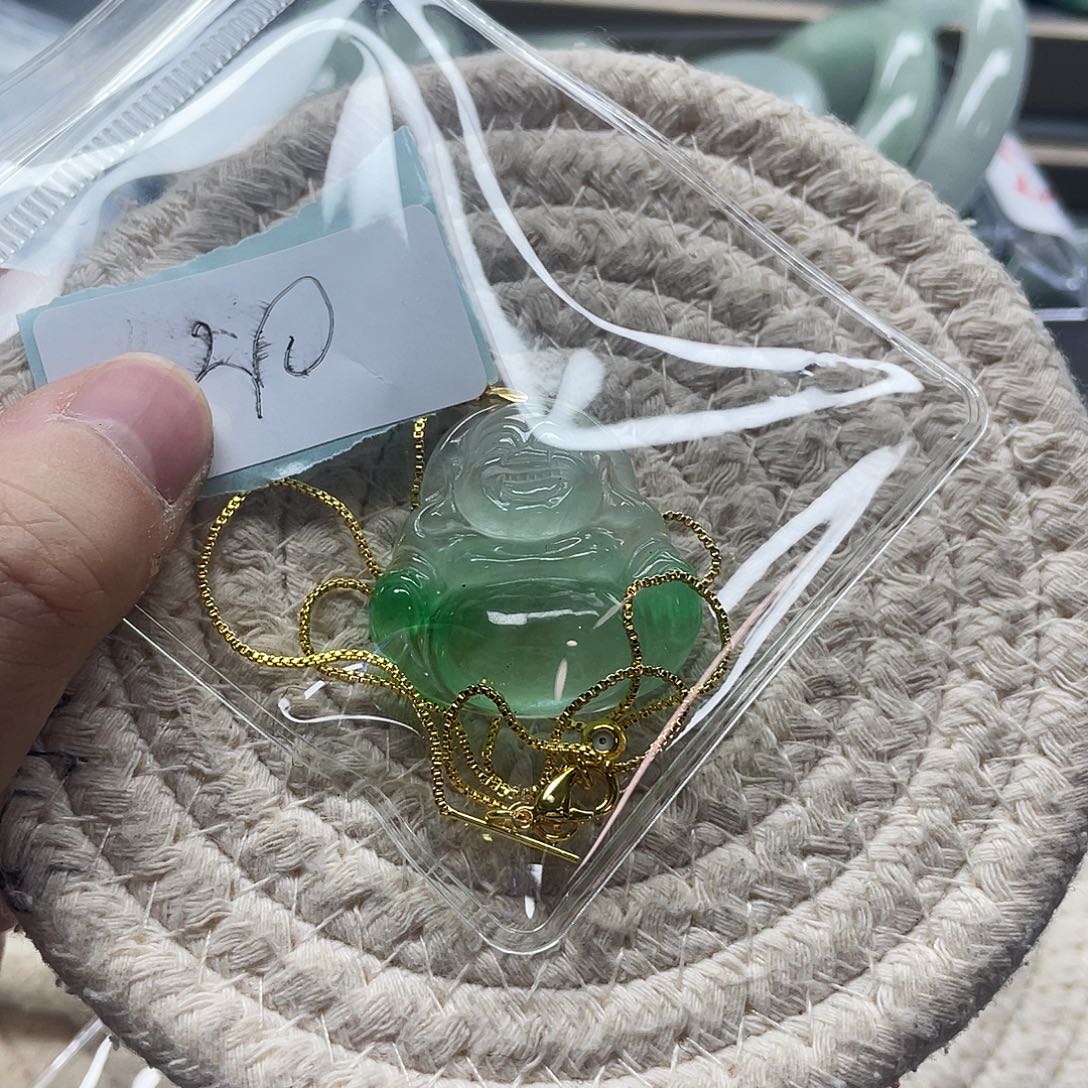 翡翠未镶嵌颈饰翡翠吊坠