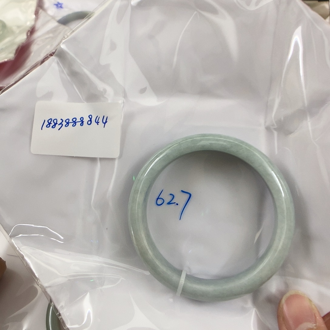 翡翠手镯未镶嵌琴天然缅甸翡翠手镯