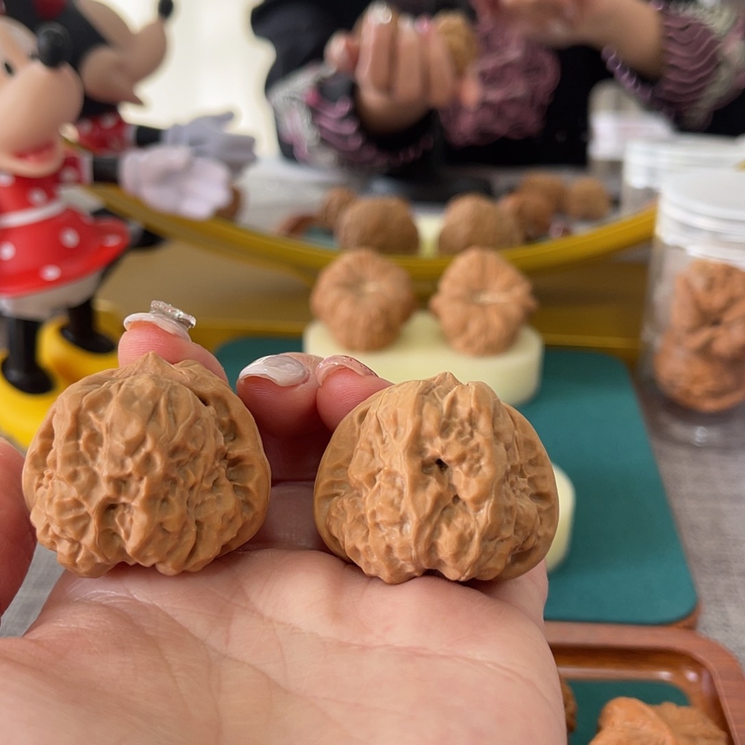 文玩核桃吊坠啾*40蛤蟆头