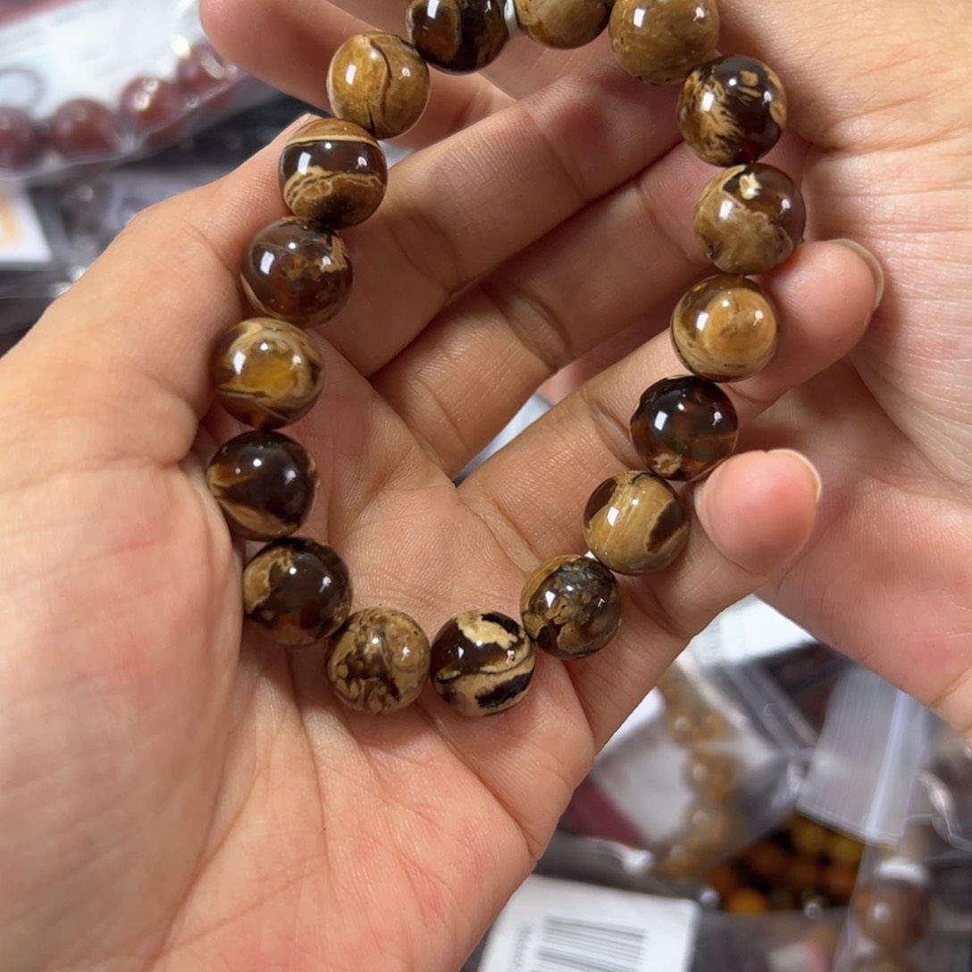 琥珀珠宝奇石未镶嵌571