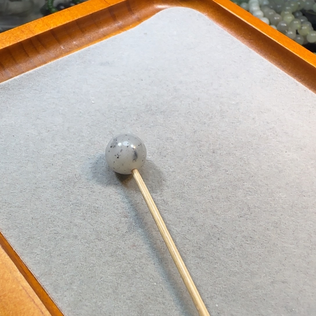 和田玉未镶嵌颈饰12mm单珠青花点墨