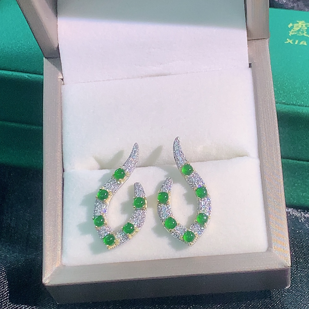 「霞姐翡翠」纯天然翡翠个性款银镶嵌耳坠