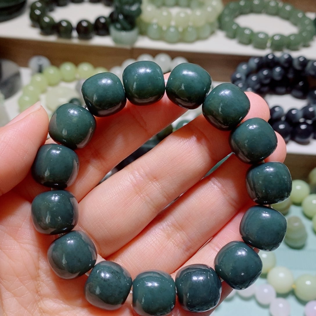 和田玉手链未镶嵌