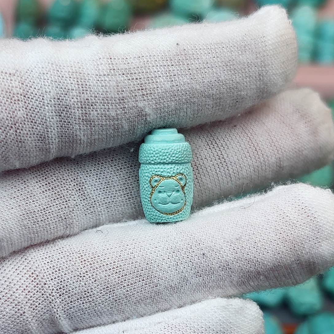 绿松石配饰未镶嵌