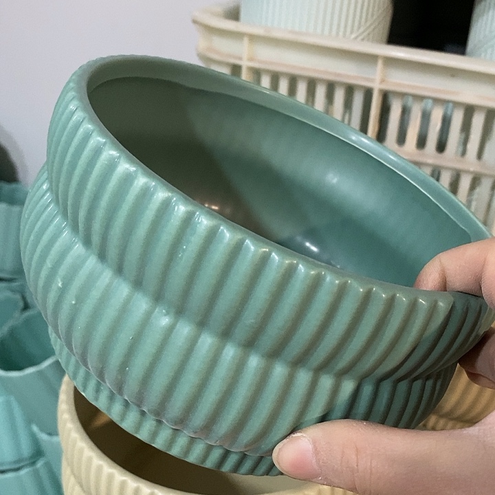 摆件陶陶盆有孔 瑕疵介意勿拍