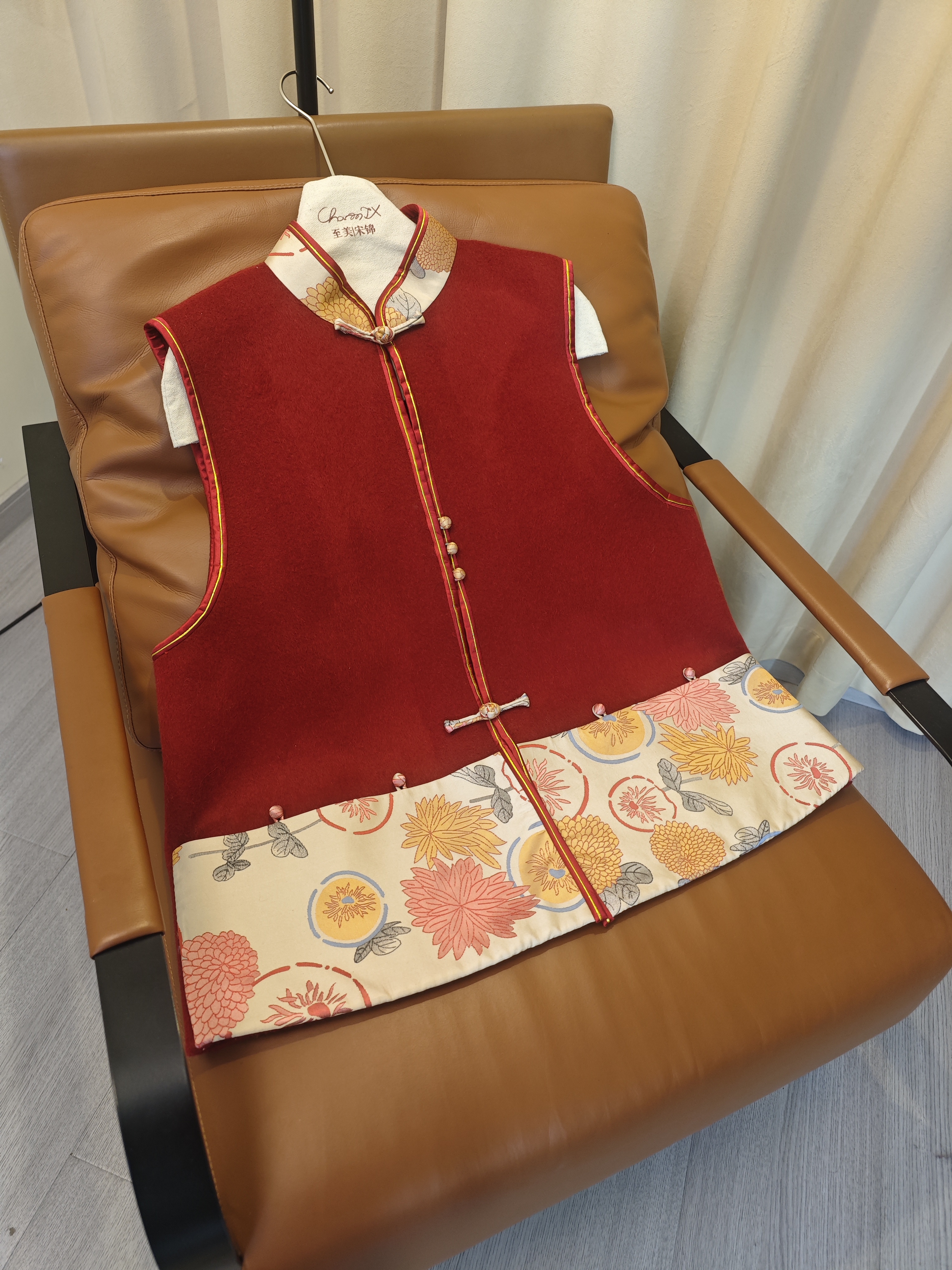 至美|宋锦 大红色羊绒拼接上久楷金靥新中式国风手工马甲新款时尚