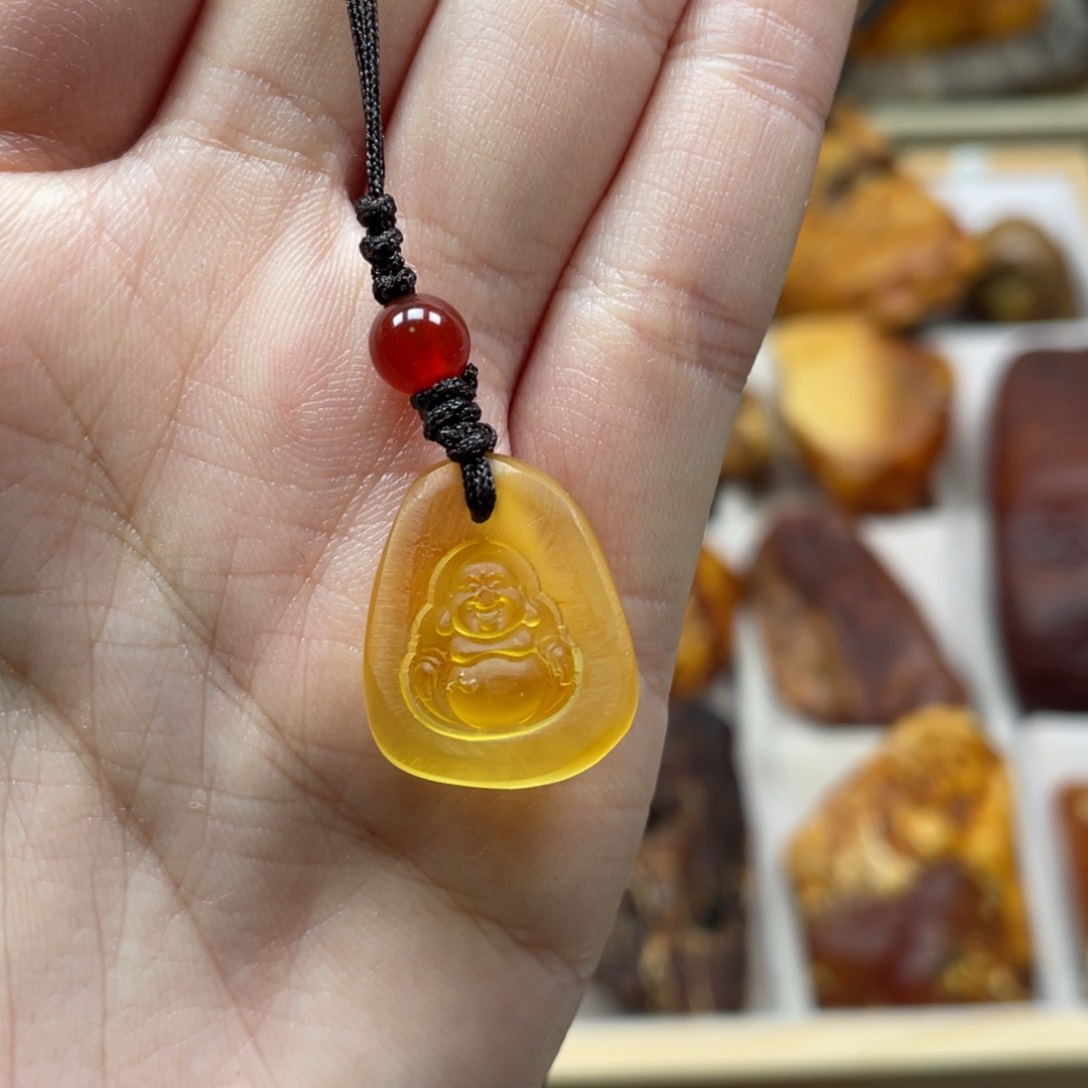 未镶嵌琥珀珠宝奇石