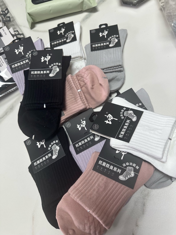 〖肉媳妇推介〗宠粉福利女士平板运动袜