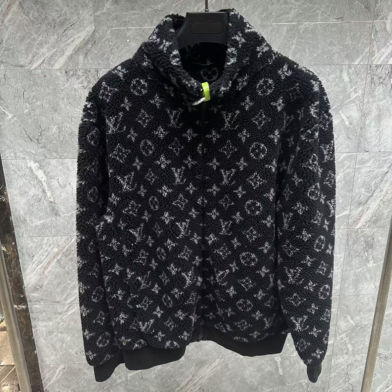 99新 LouisVuitton/路易威登 黑色满印老花泰迪外套/XL码