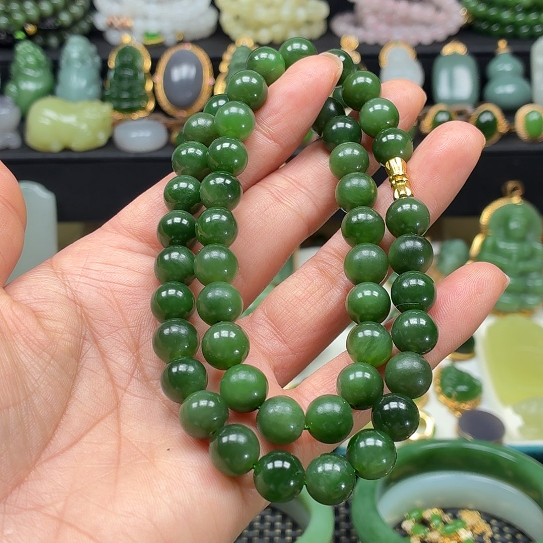 和田玉未镶嵌颈饰大漏10