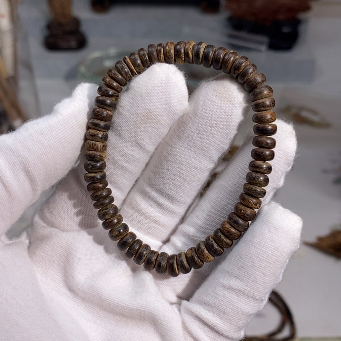 手串沉香文莱黑棋沉水 5.54克