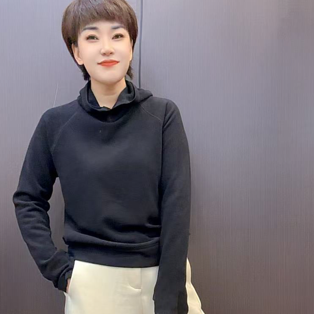 康家衣橱新款莱赛尔暖绒连帽帽衫9173