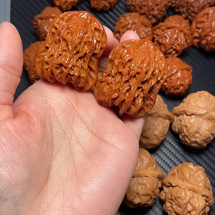 木质类大葫芦。      