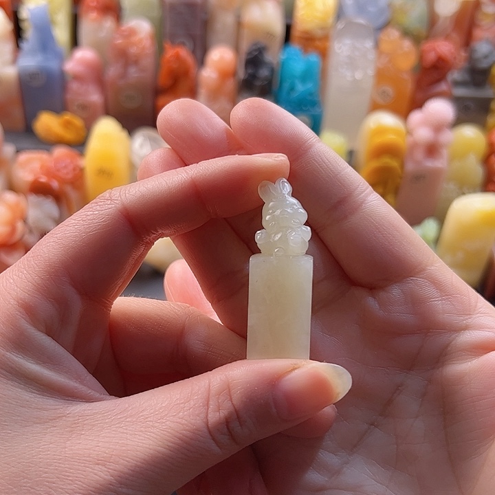 老挝石印石钮****球手工定制1.5厘米，兔子不刻