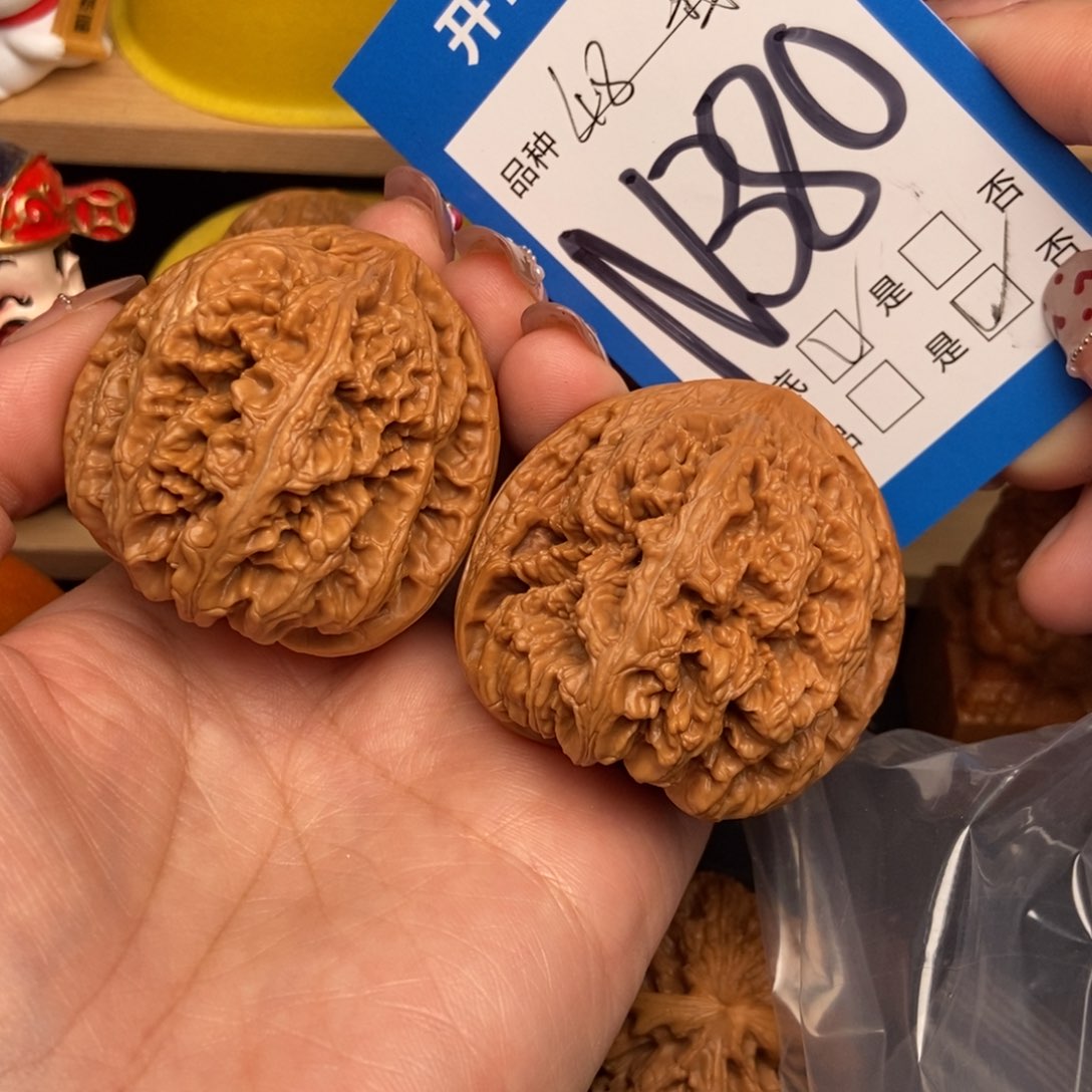 桃核吊坠核桃粗筋