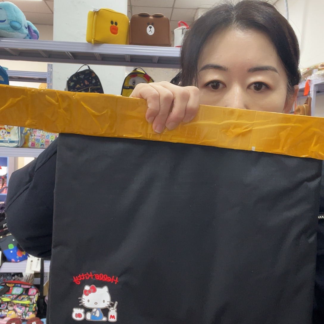 化妆包等各种产品