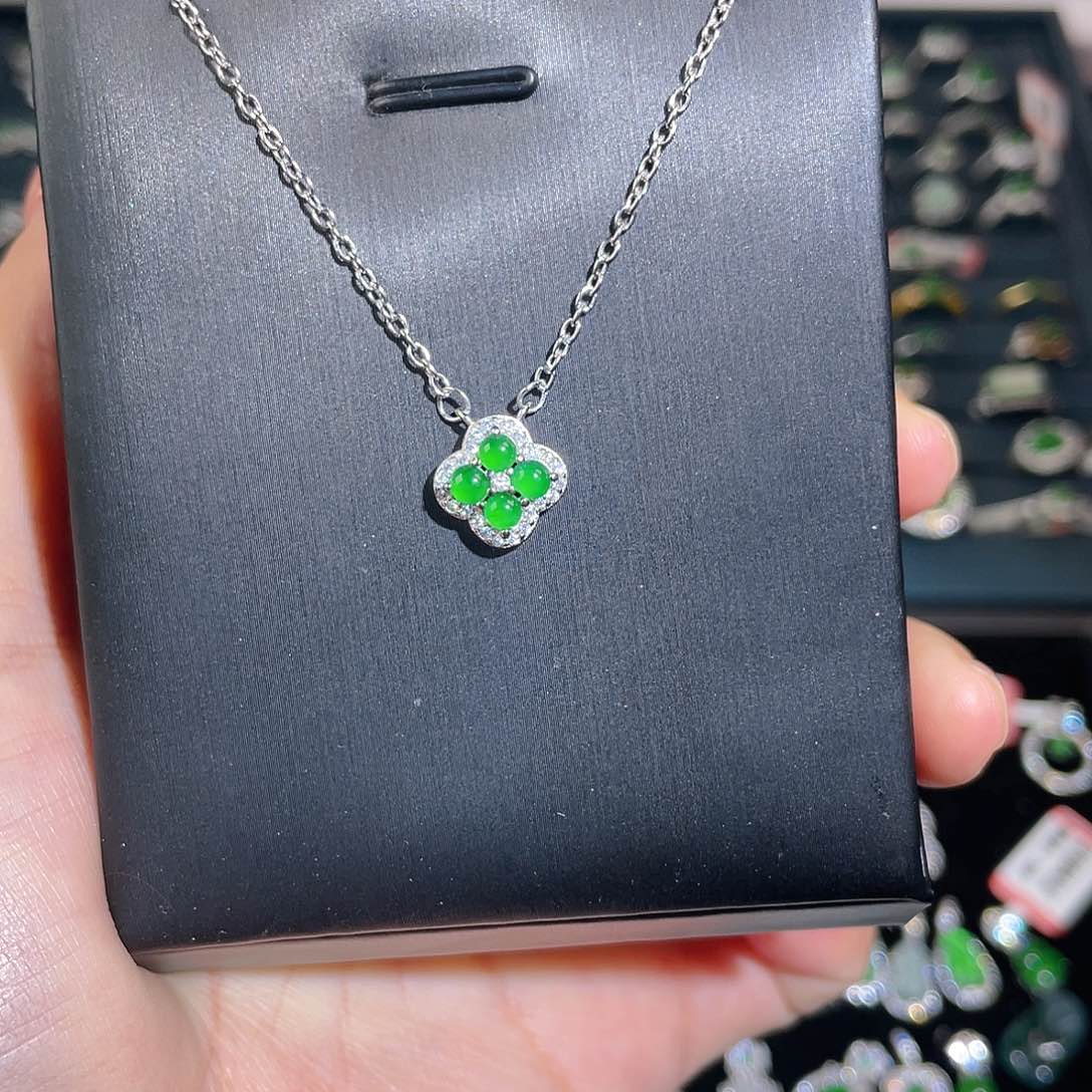 项链未镶嵌翡翠项链