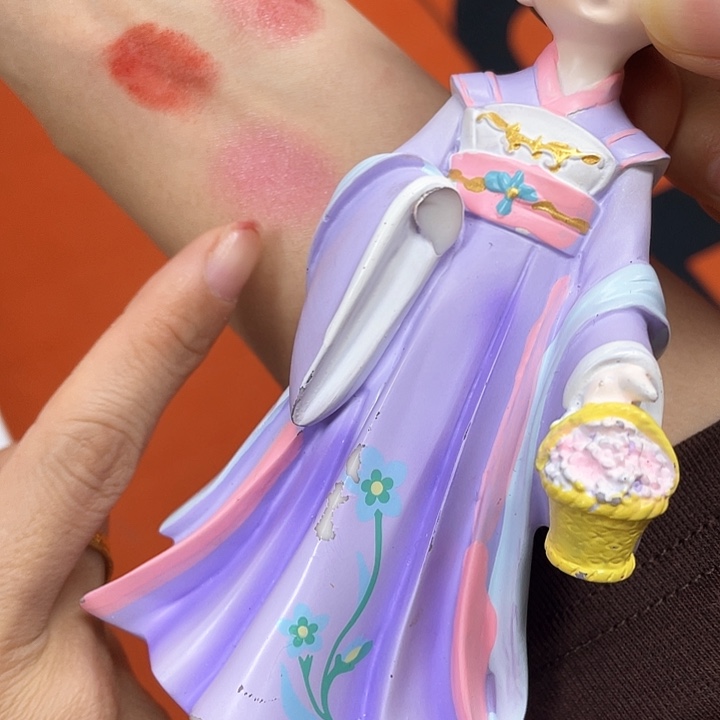 瓷片迪迪迪007陶瓷娃娃