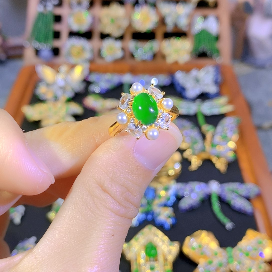 吊坠(不含链)银S925镶嵌翡翠