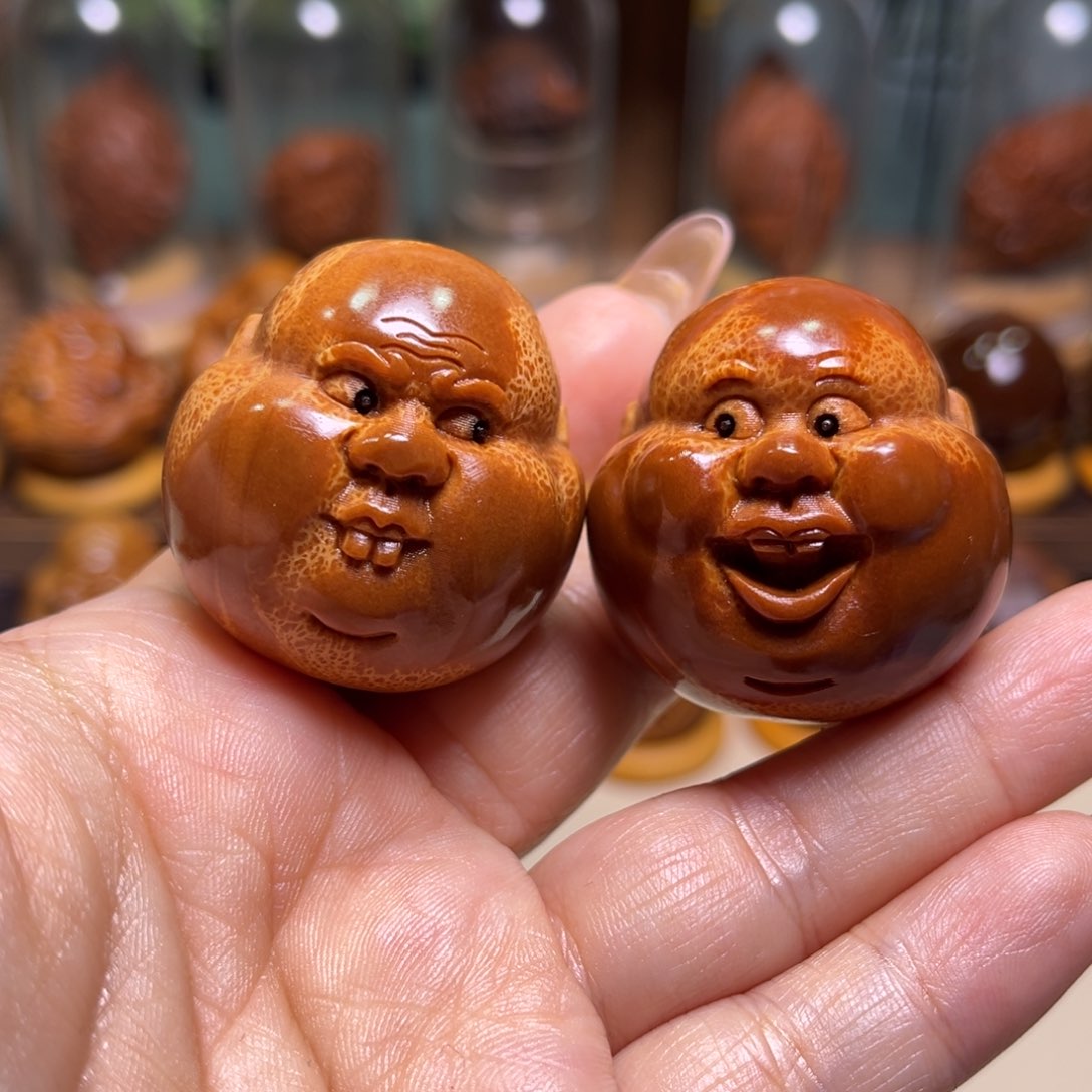 橄榄核把件呆呆一对