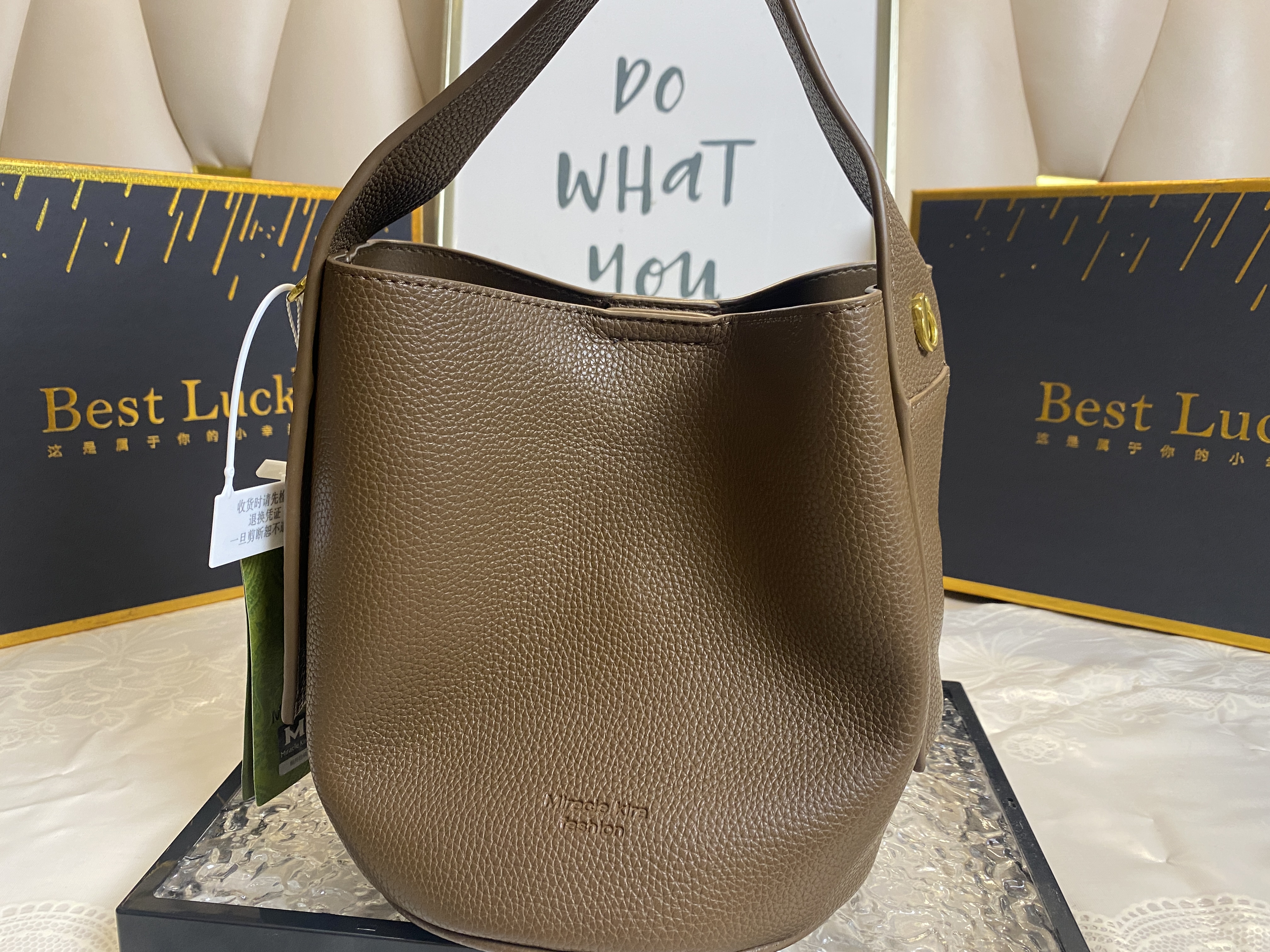 女士新款单肩斜挎包733