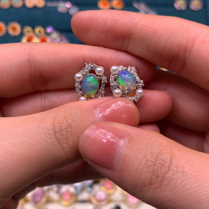 【闪购商品】欧泊耳钉款式银S925镶嵌海**呦