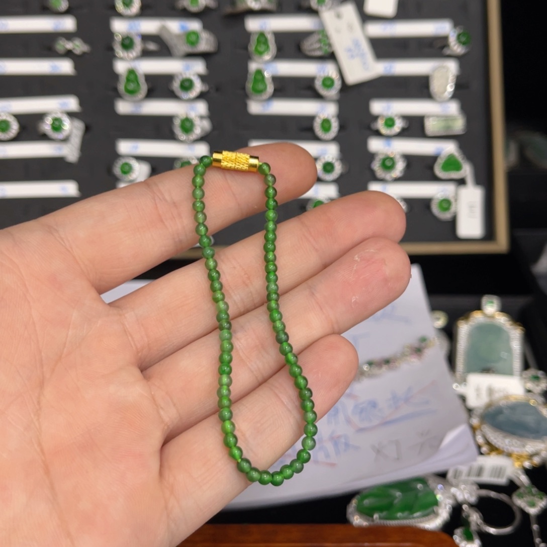 翡翠戒指未镶嵌翡翠手链