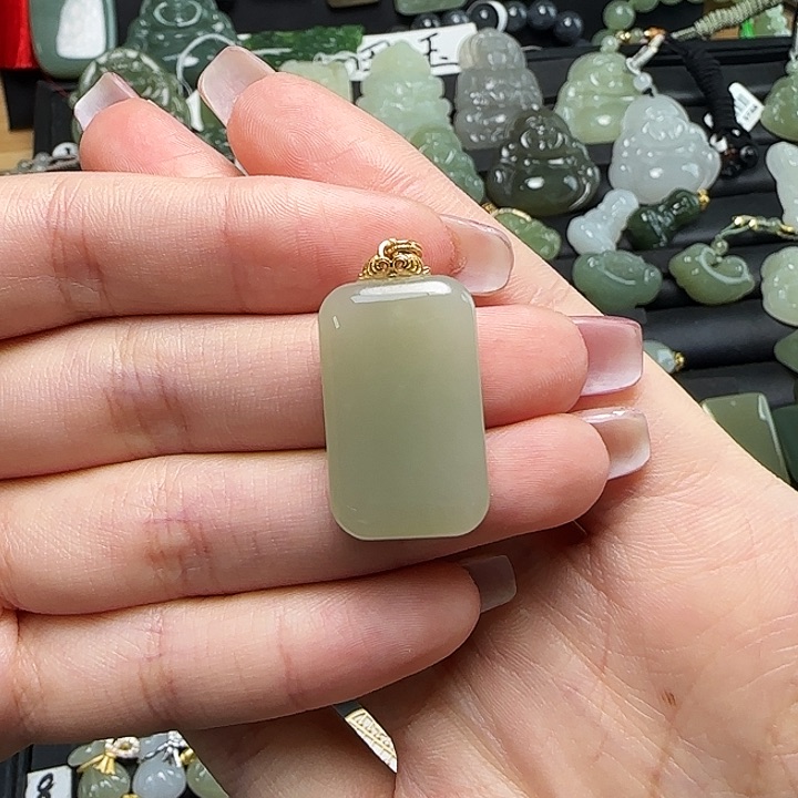 颈饰银S925镶嵌和田玉