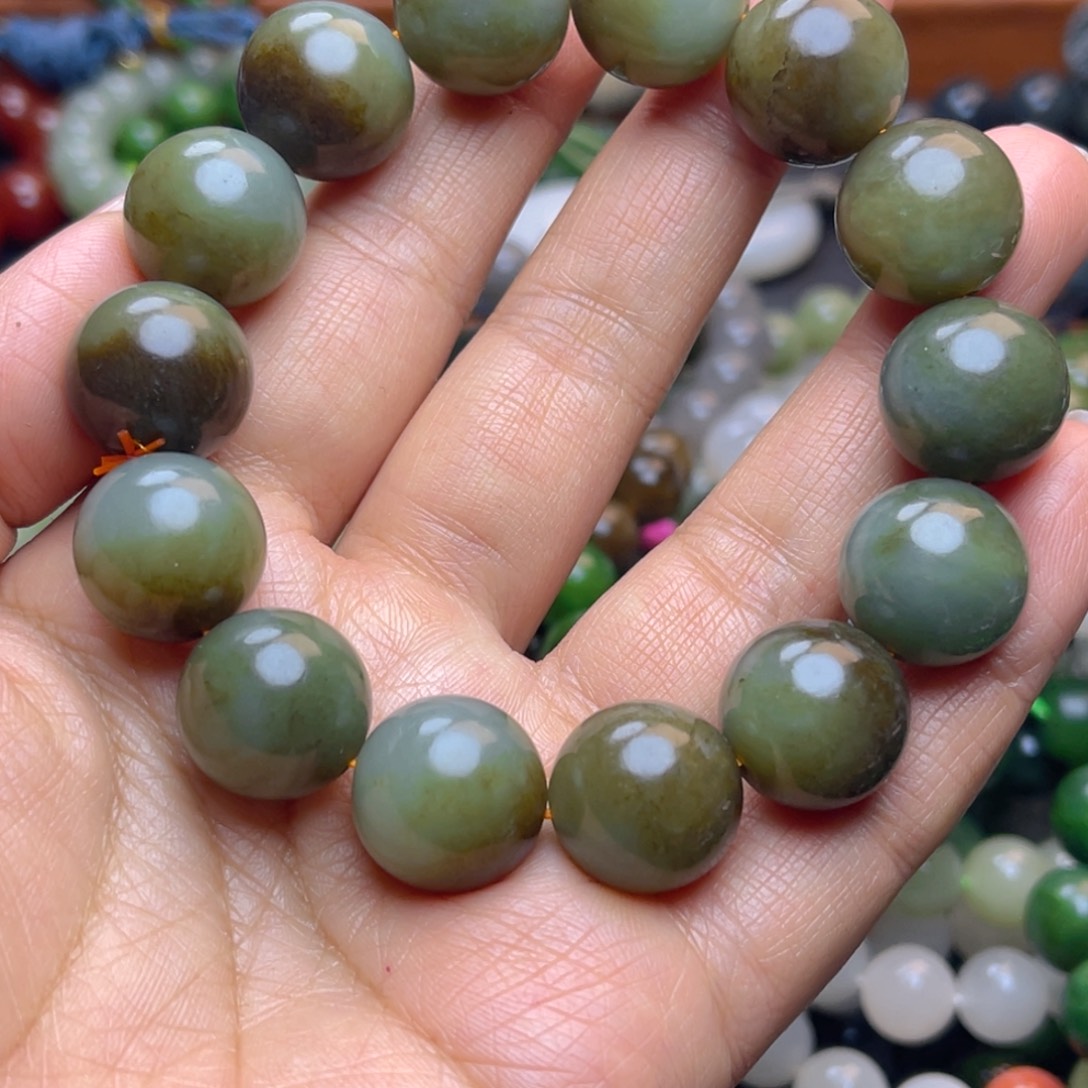 和田玉未镶嵌手链