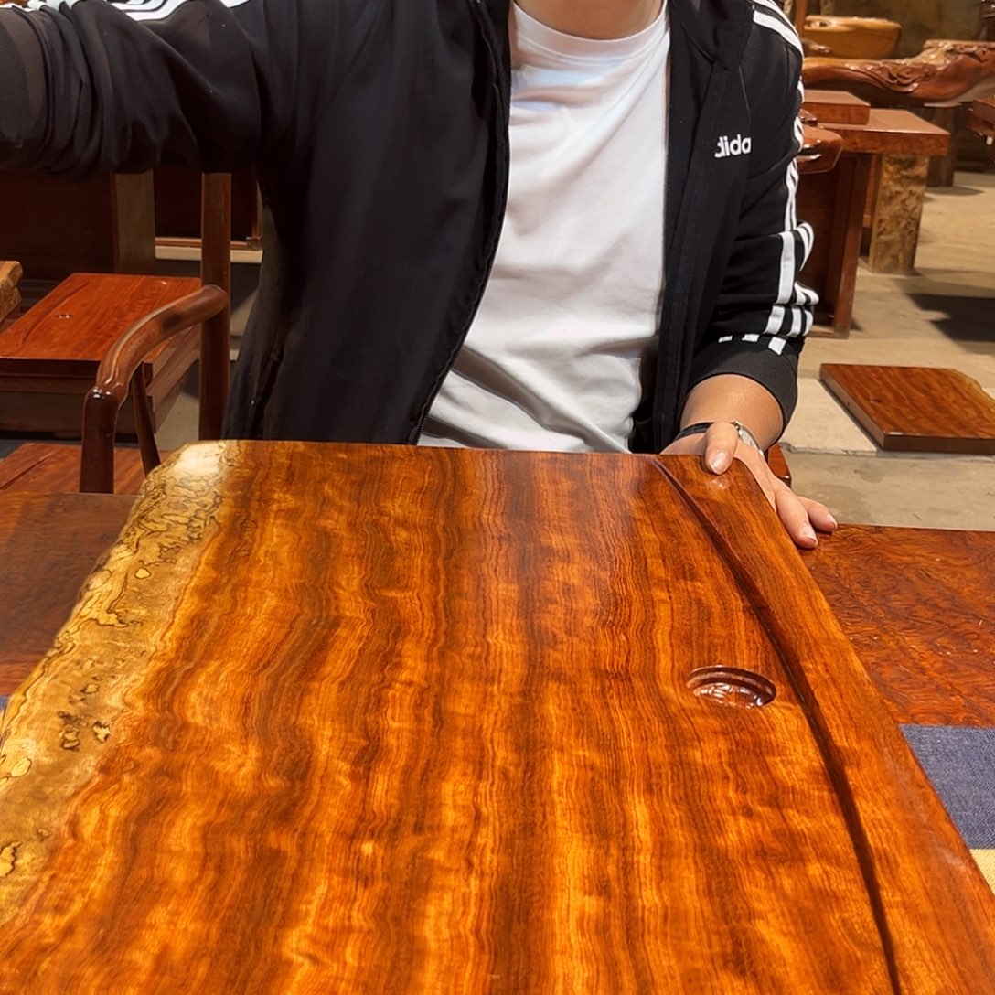 一***呀玉木（非红木类）巴花学名古夷苏木