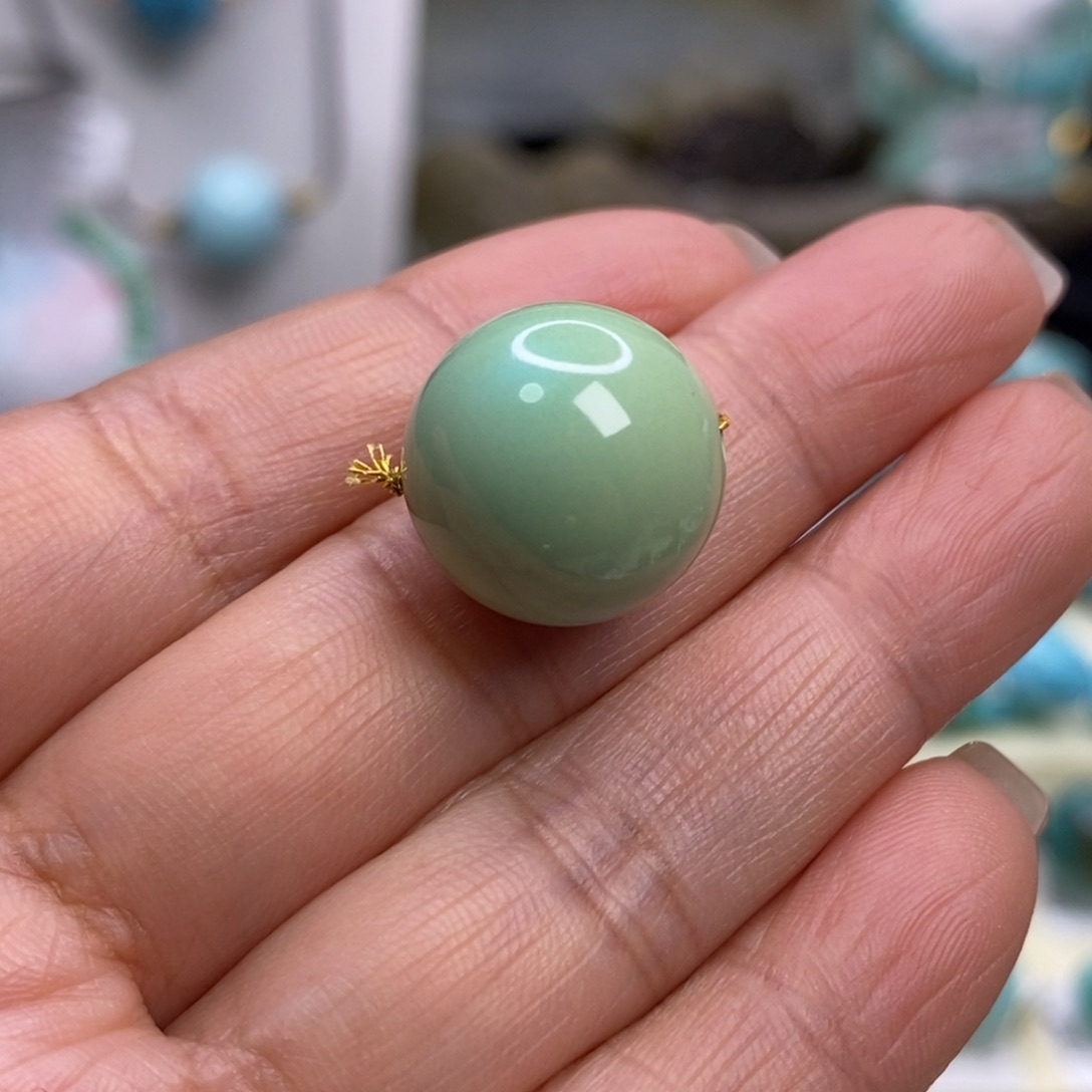 绿松石未镶嵌珠宝奇石14.7