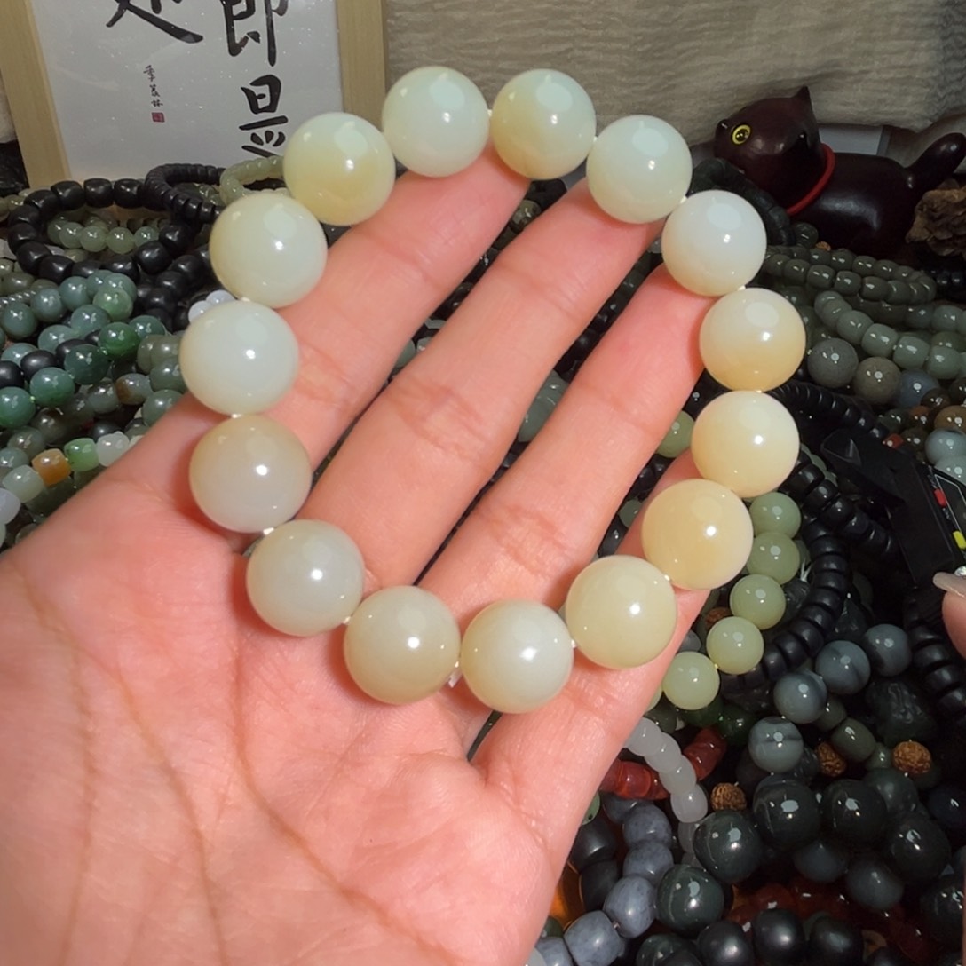 和田玉手链未镶嵌