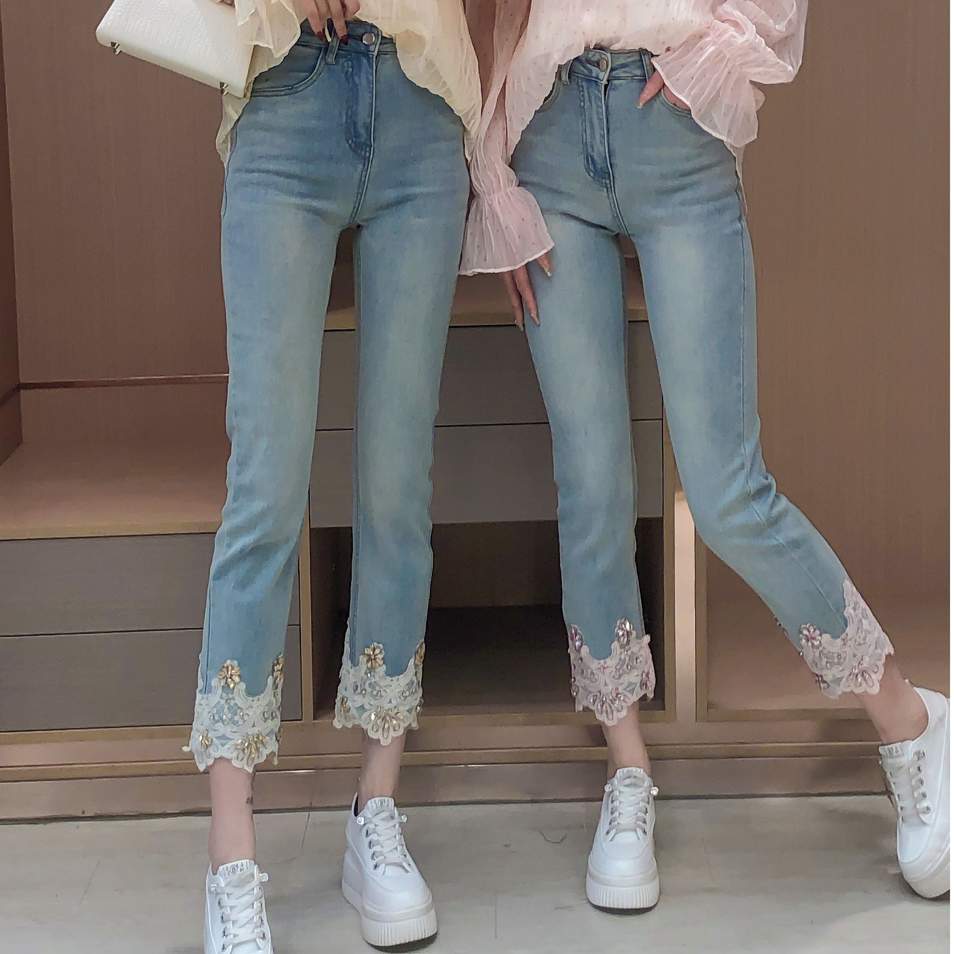 艾日秀气质洋气时尚蕾丝水钻拼接高腰牛仔裤时尚减龄长裤 F0017