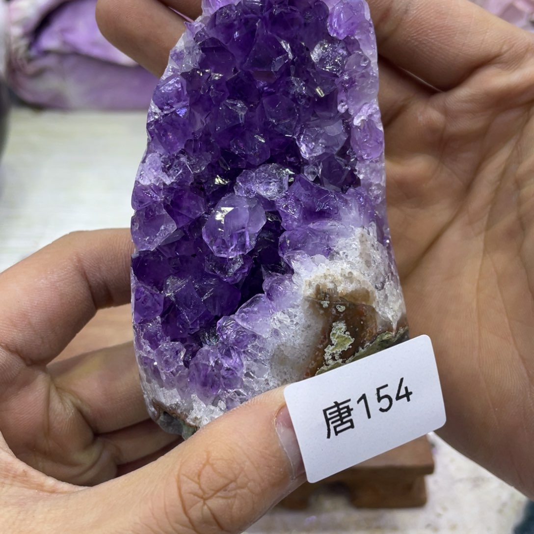 紫晶大型摆件（非配饰）未镶嵌
