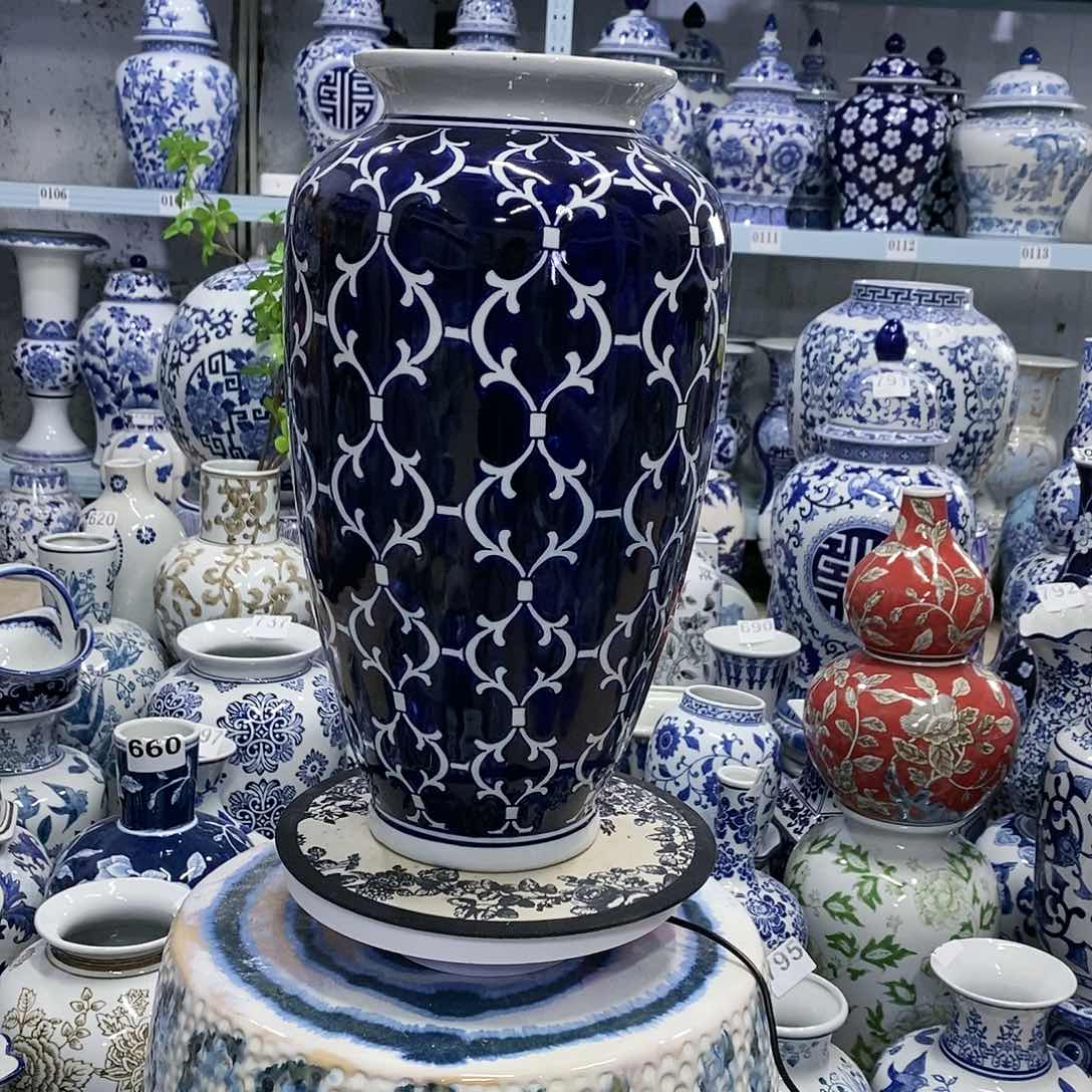 【闪购商品】摆件萝卜瓶瓷器摆件…………………………