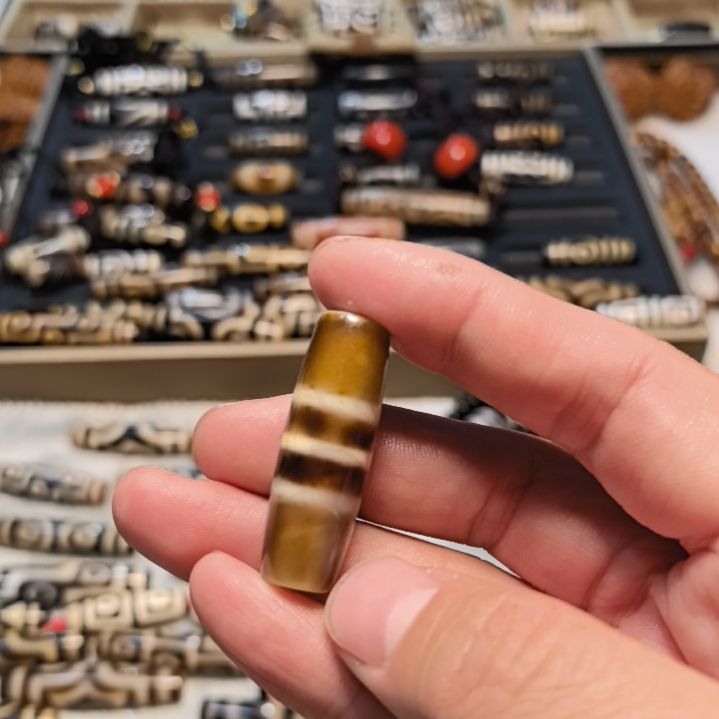 银S925非金属材料吊坠一个