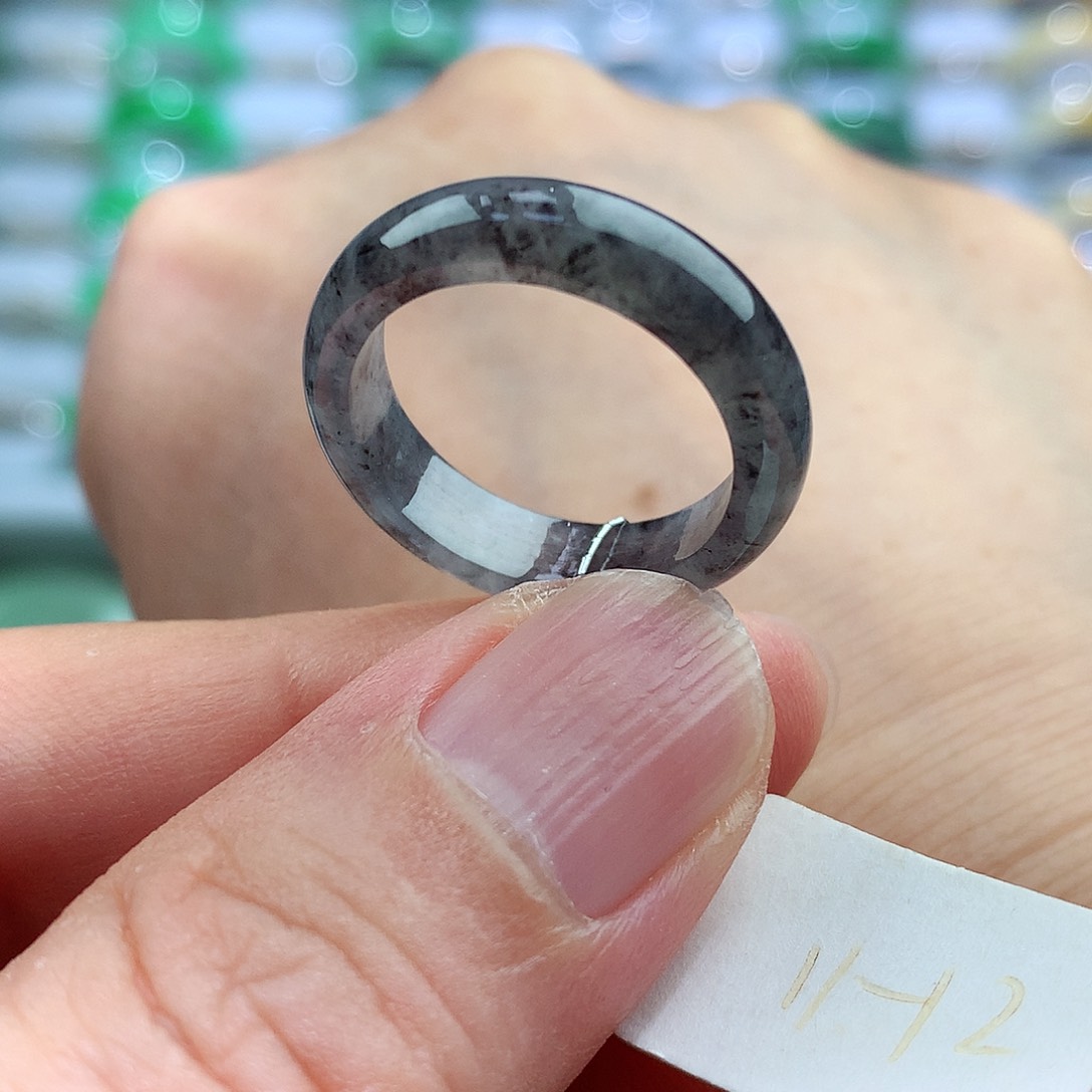 翡翠戒指未镶嵌11-12号