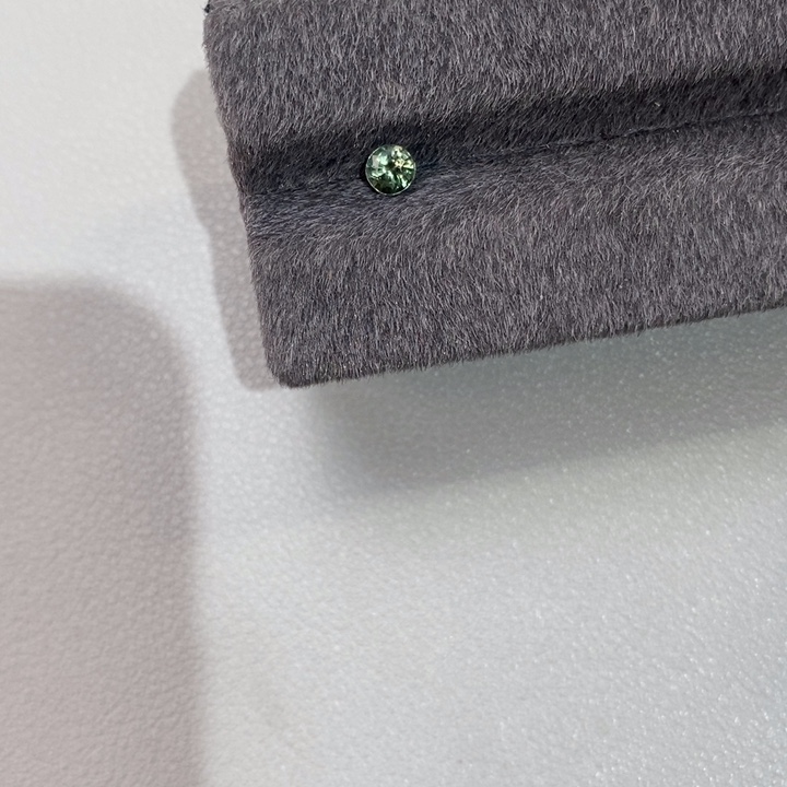 蓝宝石裸石未镶嵌0.41克拉